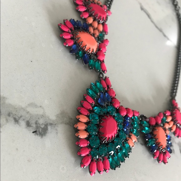 Stella & Dot Frida Necklace - Picture 7 of 7